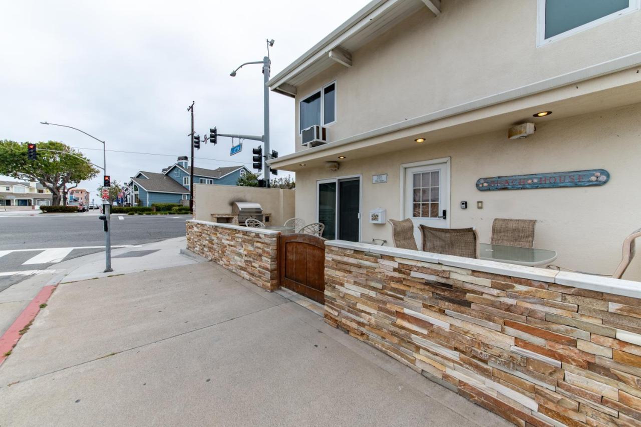 Newport House 1 Block From The Free Pickleball Courts And 5 Cruisers Holiday home